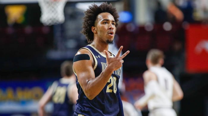 Montana State guard Robert Ford III